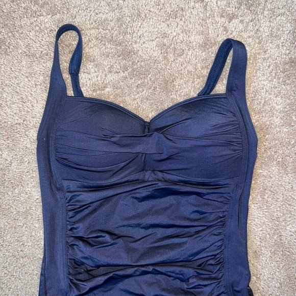 Bondeye Swim Navy Blue Eco Essentials Twist Front Multifit One Piece Size 6 - Picture 3 of 8